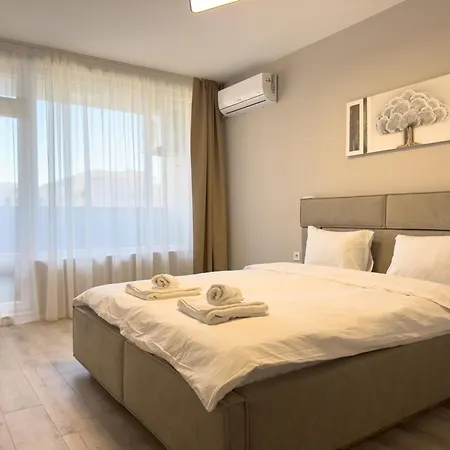 アパート Modern & Spacious Two-bedroom プロヴディフ