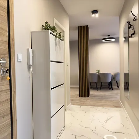 Modern & Spacious Two-bedroom * Пловдив