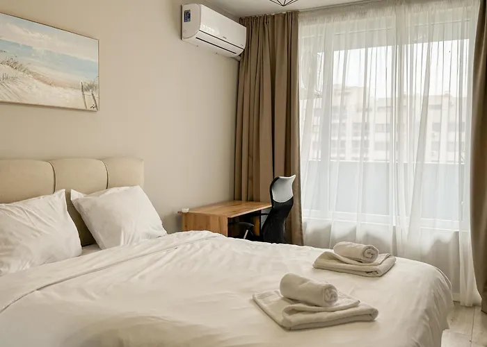 Modern & Spacious Two-bedroom